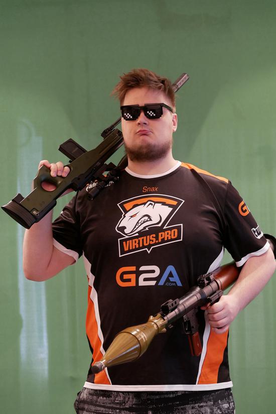 LCK官员为选手提供培训：合同知识、资产管理、社交媒体等。