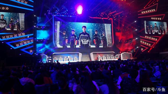 Invictus Gaming official： Happy birthday to head coach Daeny