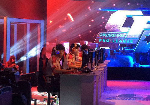 Rookie多数据名列前茅，是中单位唯一未被单杀的选手